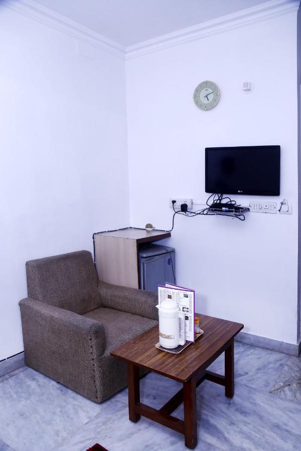 Batra Holiday Home - Couple Friendly Stays Delhi  Exterior photo